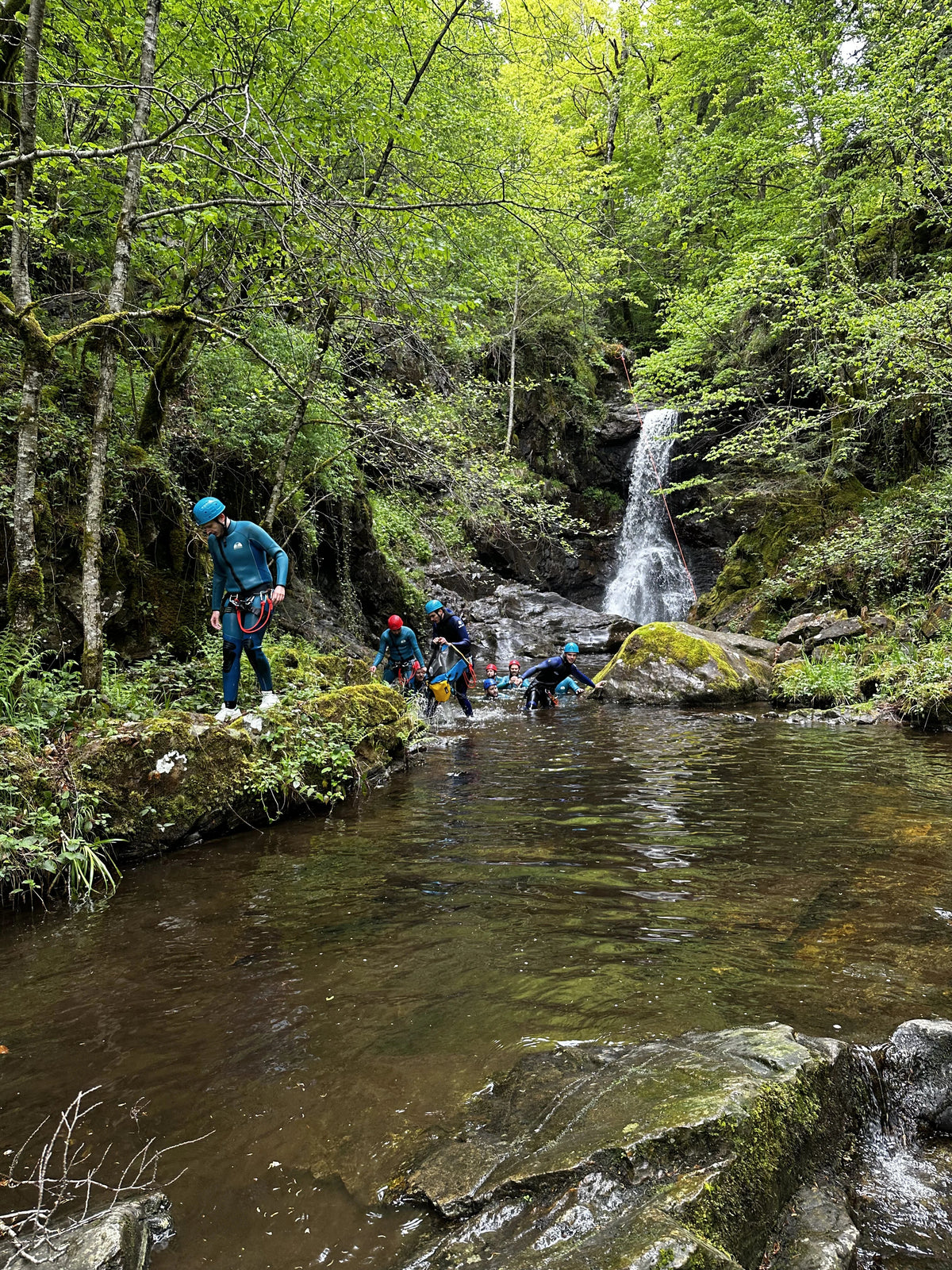 Saut et toboggan au Canyon Fun, sensations fortes avec Fellaventure